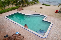 BelizePoolGallery07