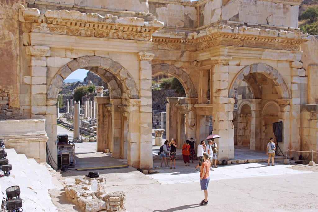 The Gate of Mazeus and Mithridates, displaying classic arch construction.